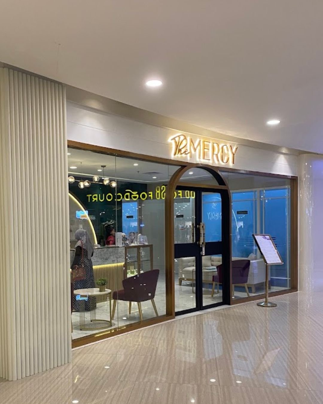 Gerai The Mercy Clinic, klinik kecantikan di Mall Pentacity, Balikpapan, Kalimantan Timur